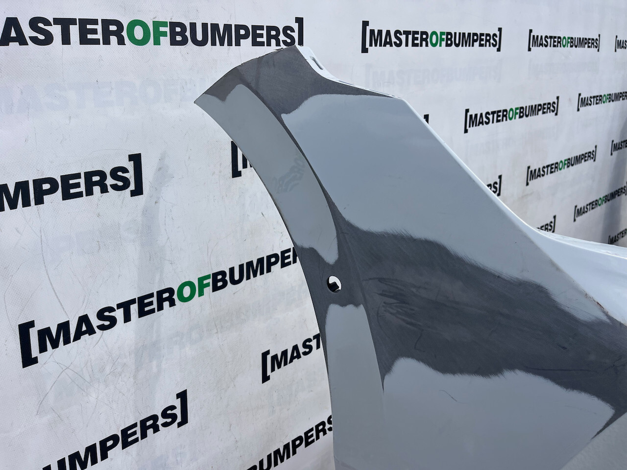 VW Golf Se Mk8 Lift Hatchback 2024-on Front Bumper 6 Pdc Genuine [v286]