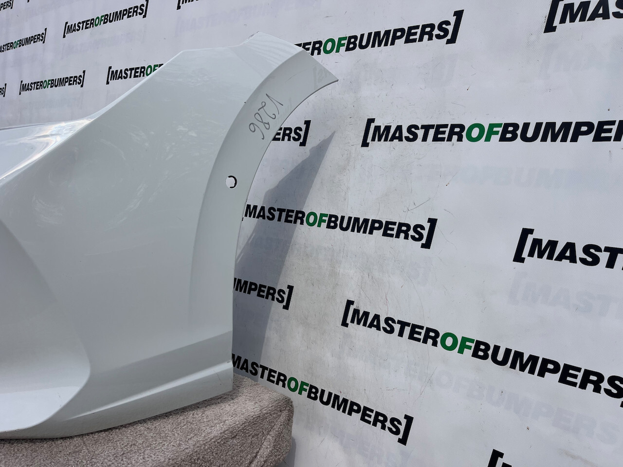 VW Golf Se Mk8 Lift Hatchback 2024-on Front Bumper 6 Pdc Genuine [v286]