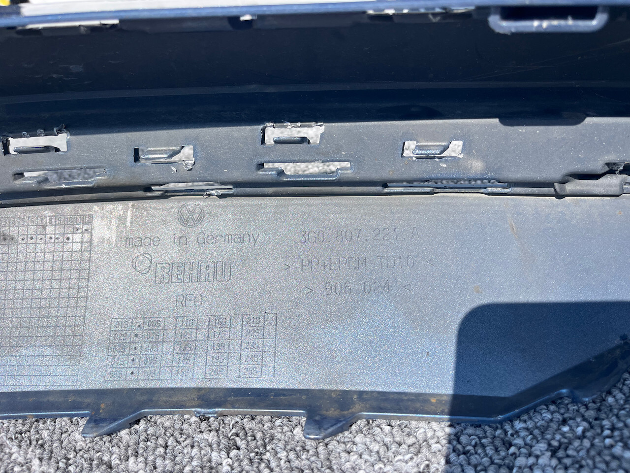 VW Passat Evo Gt Saloon Estate B8 2015-2019 Front Bumper 4 Pdc Genuine [v307]