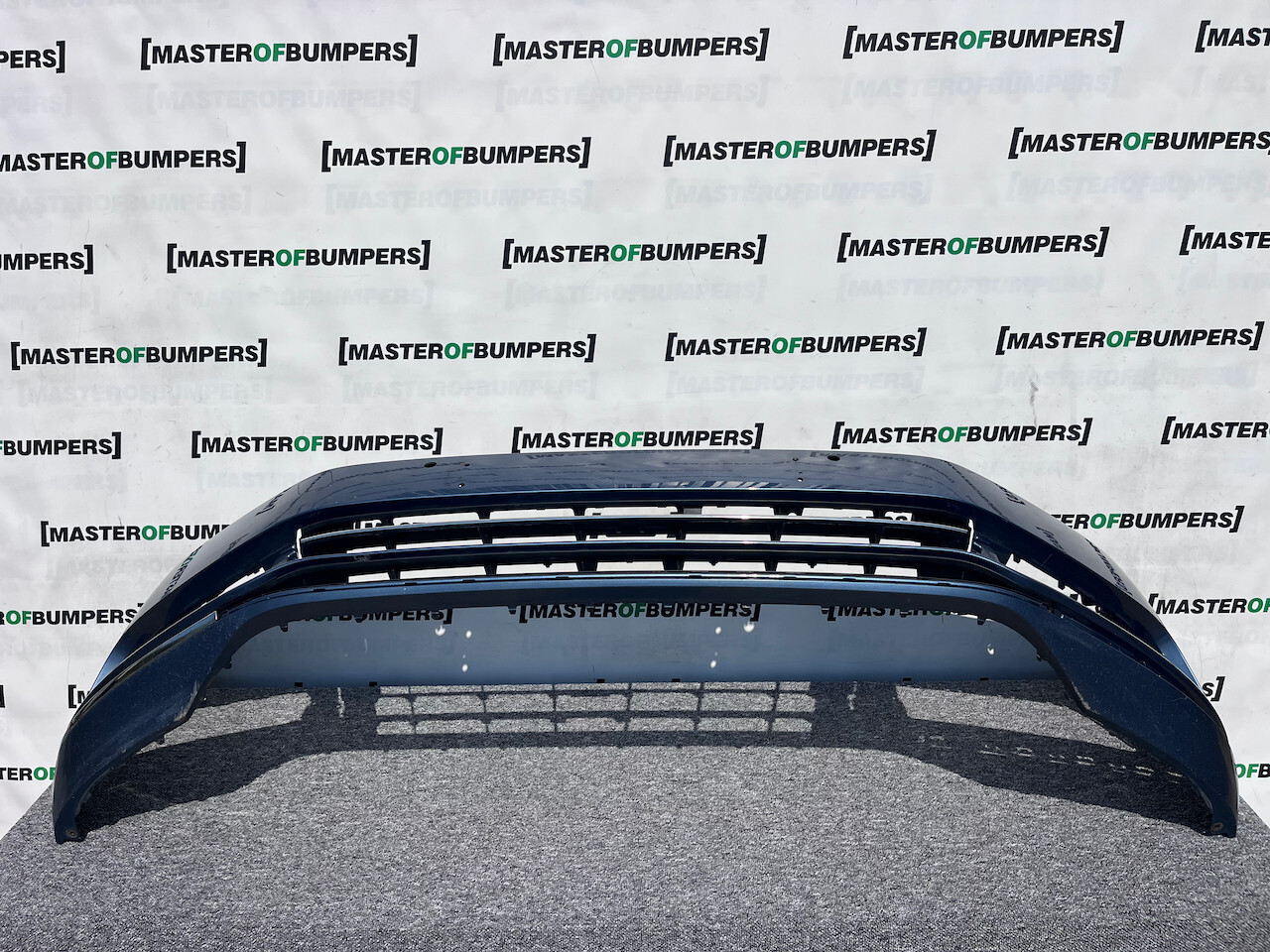 VW Passat Evo Gt Saloon Estate B8 2015-2019 Front Bumper 4 Pdc Genuine [v307]