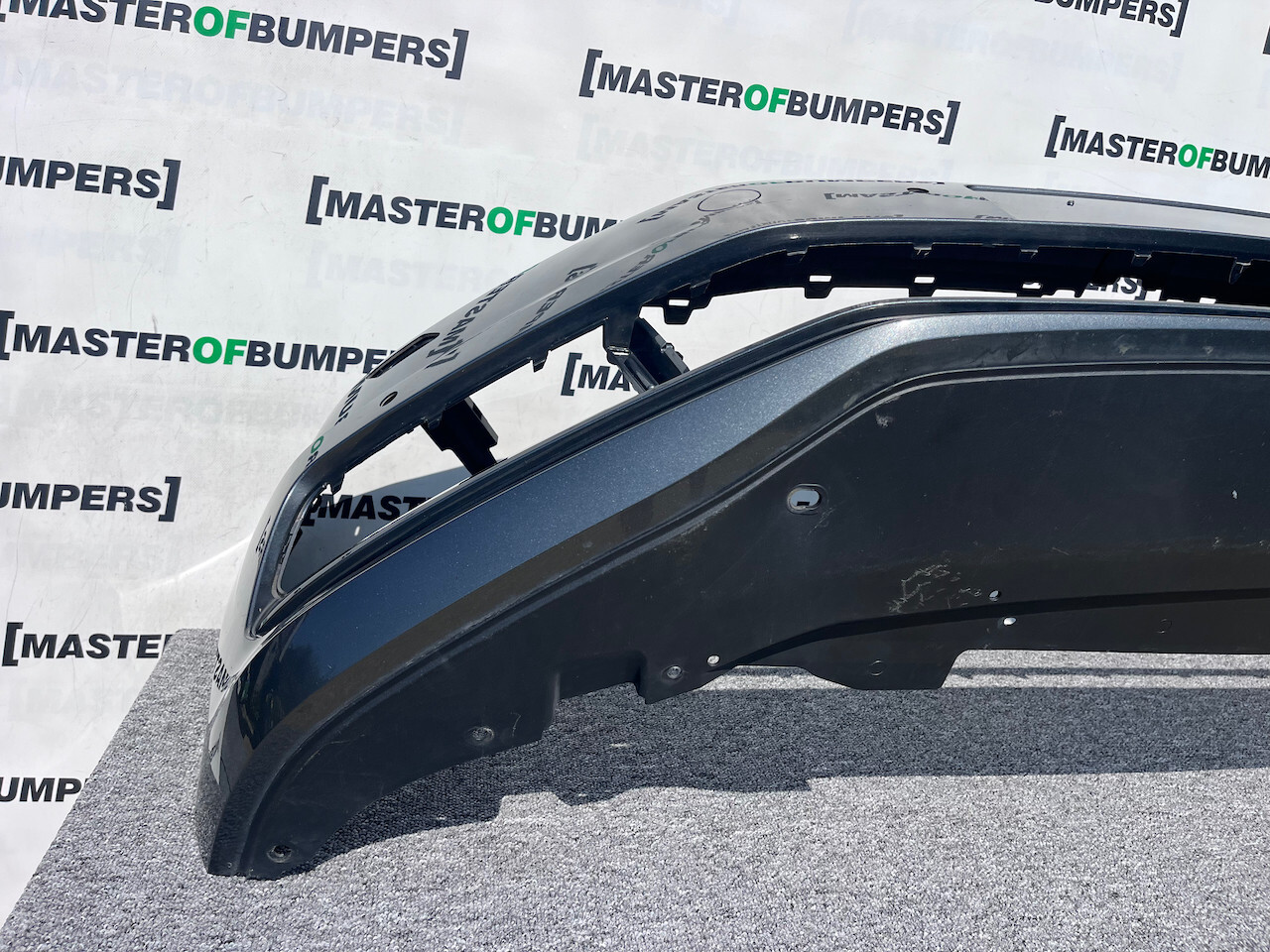 VW Touran Highline Sel Mk2 2015-2021 Front Bumper 4 Pdc + Jets Genuine [v305]