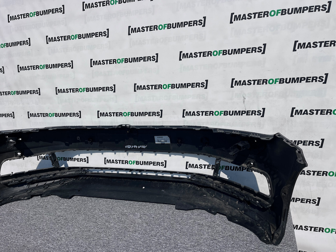 VW Touran Highline Sel Mk2 2015-2021 Front Bumper 4 Pdc + Jets Genuine [v305]
