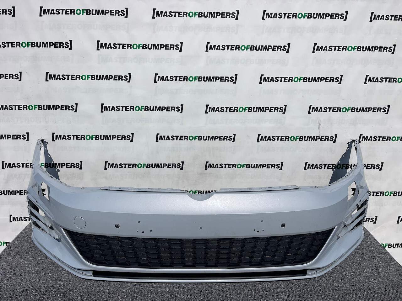 VW Golf Gti Gtd Mk7 Lift Hatchback 2017-2019 Front Bumper 4 Pdc Genuine [v324]