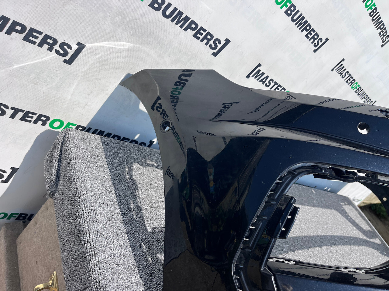 VW Golf R R Line Mk7 Lift Hatchback 2017-2019 Front Bumper 4 Pdc Genuine [v310]