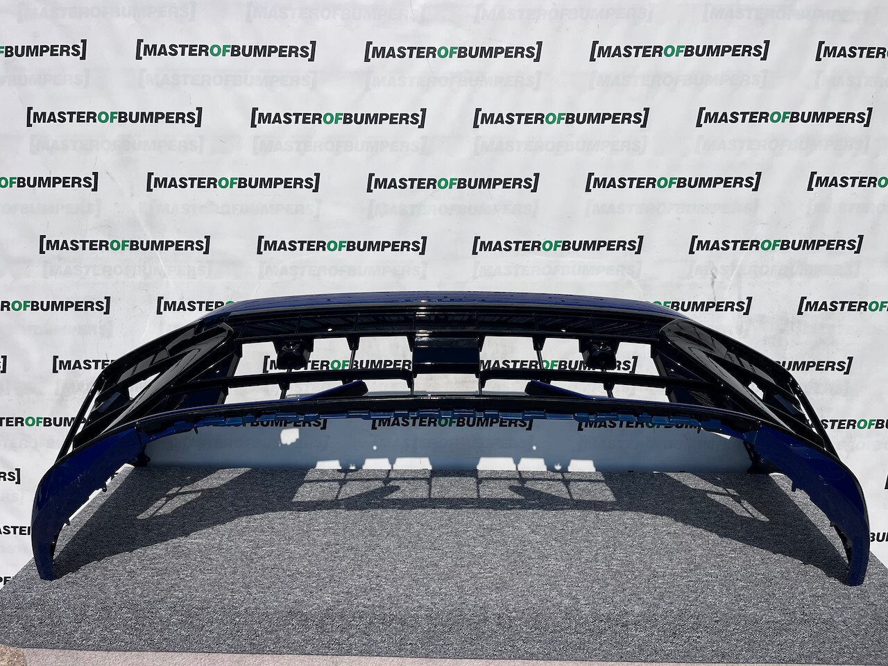 VW Golf R 'r' Mk8 Lift Hatchback 2024-on Front Bumper 4 Pdc Genuine [v314]