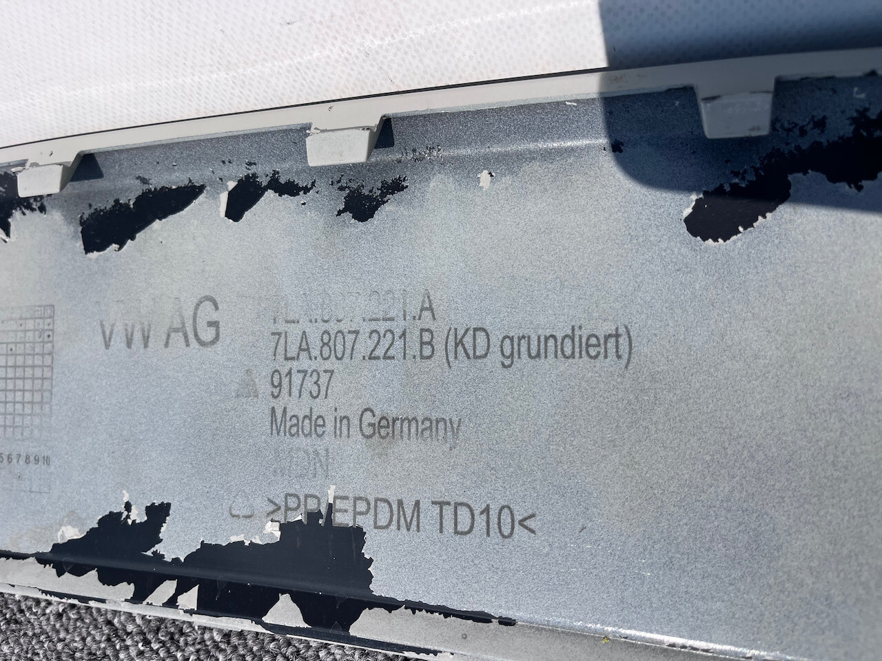 VW Transporter Caravelle T6 Lift T6.1 2020-2024 Front Bumper 4pdc Genuine [v328]