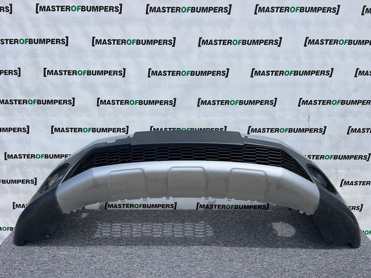 VW Crossgolf Golf Plus 1.6 Tdi 2010-2013 Front Bumper 4 Pdc +jets Genuine [v891]
