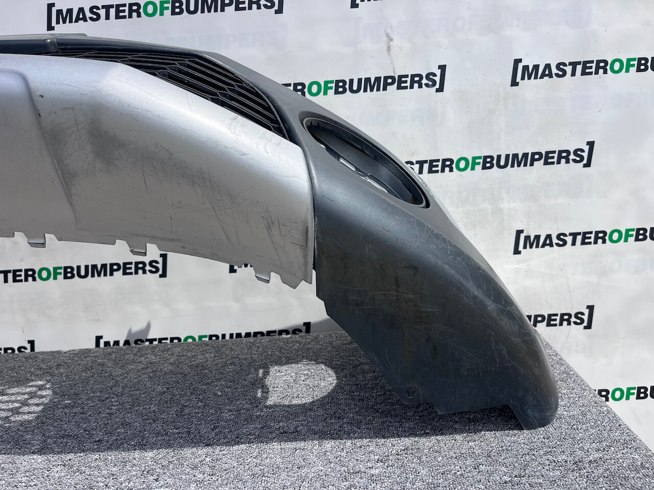 VW Crossgolf Golf Plus 1.6 Tdi 2010-2013 Front Bumper 4 Pdc +jets Genuine [v891]