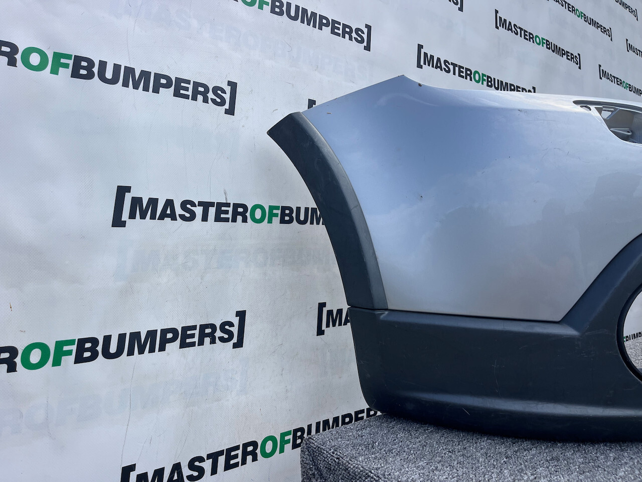 VW Crossgolf Golf Plus 1.6 Tdi 2010-2013 Front Bumper 4 Pdc +jets Genuine [v891]