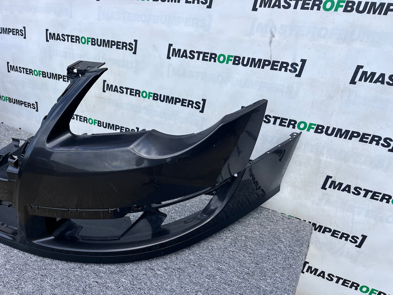 VW Passat Se B6 Saloon Estate 2006-2010 Front Bumper Genuine [v484]