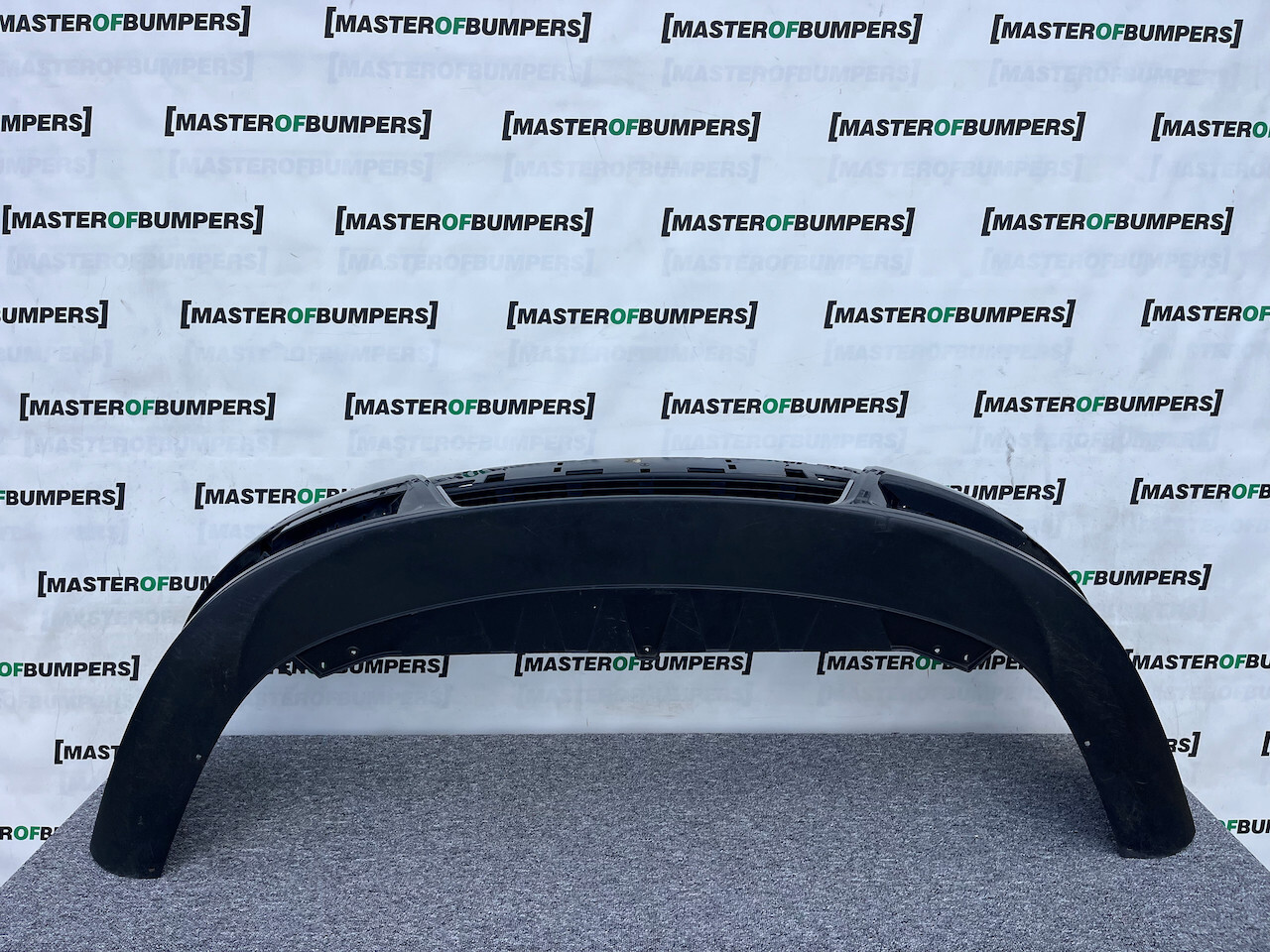 VW Passat Se B6 Saloon Estate 2006-2010 Front Bumper 4 Pdc Genuine [v722]