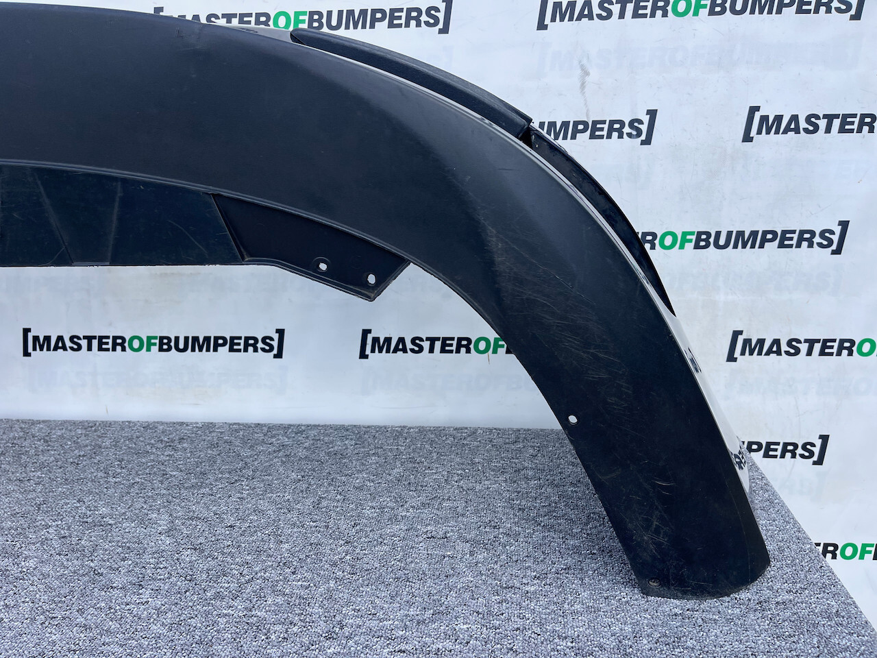 VW Passat Se B6 Saloon Estate 2006-2010 Front Bumper 4 Pdc Genuine [v722]