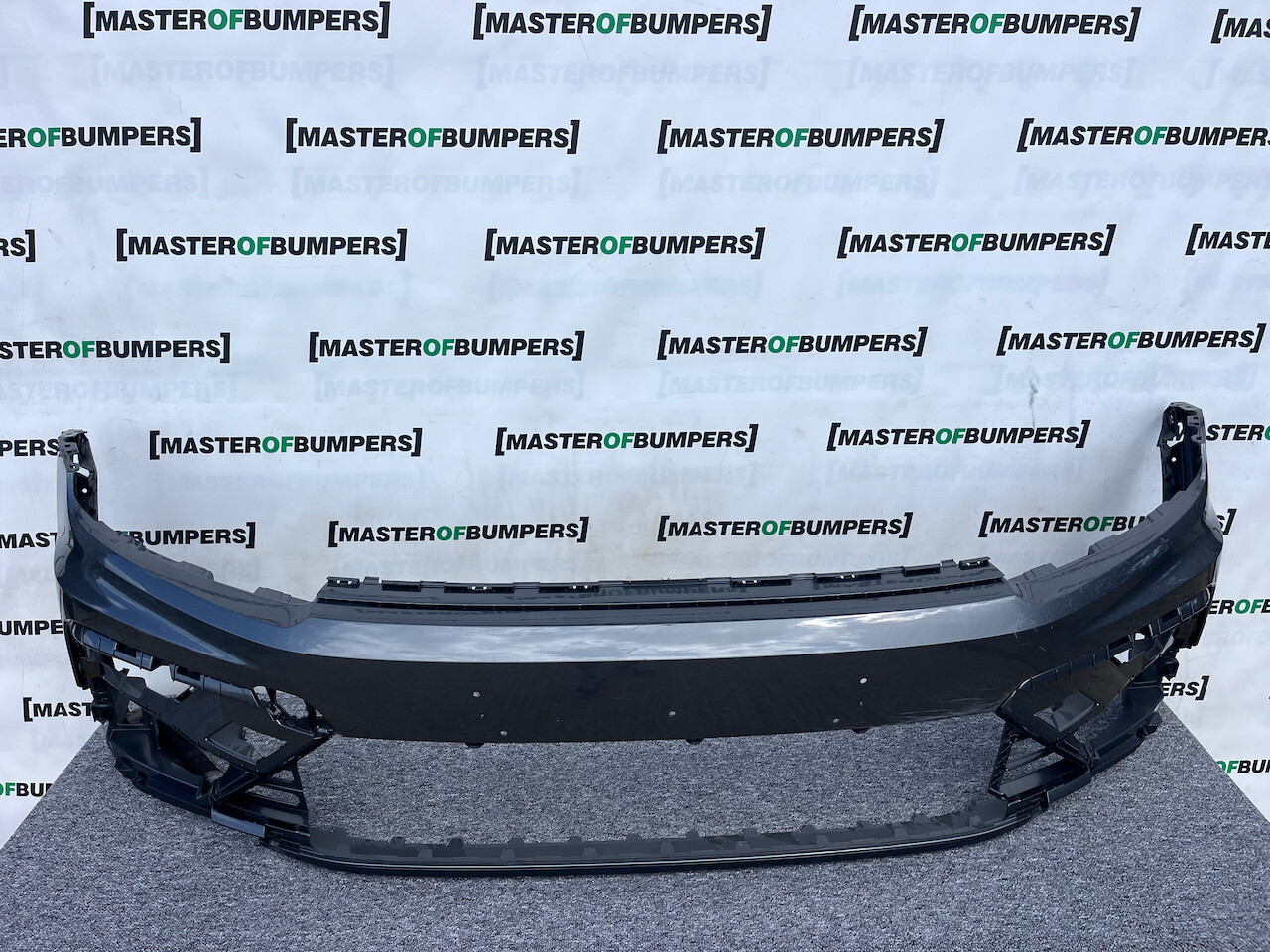 VW Tiguan R Line Mk2 Suv 2016-2019 Front Bumper 6 Pdc No Jets Genuine [v230]