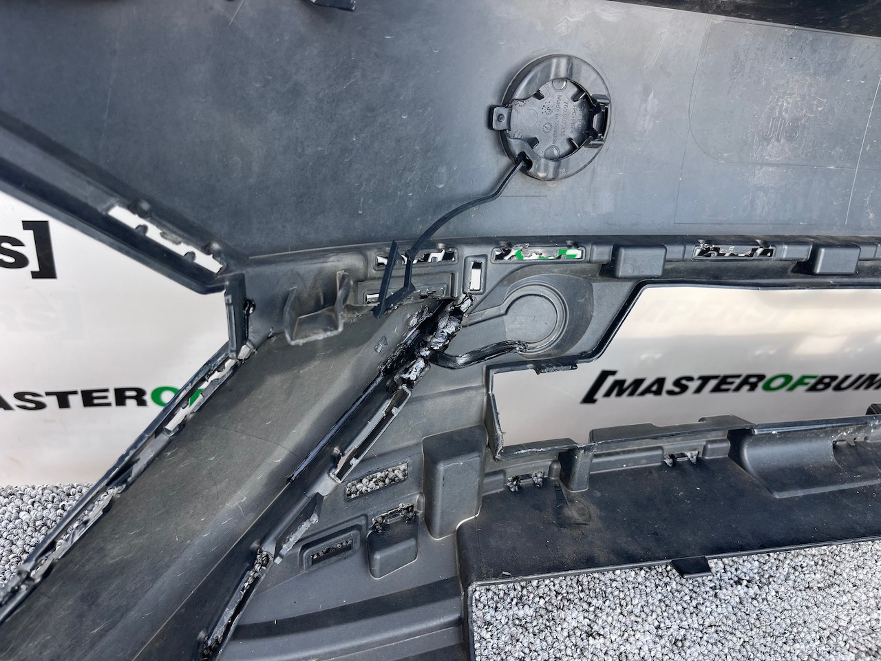 VW Touareg R Line Tdi V6 Mk3 2019-2023 Front Bumper 6 Pdc +jets Genuine [v334]