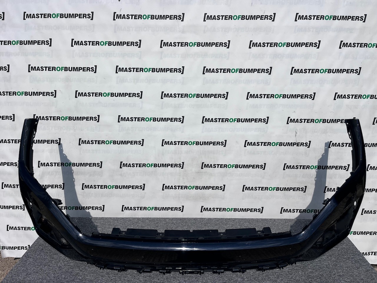 VW Touareg R Line Tdi V6 Mk3 2019-2023 Front Bumper 6 Pdc +jets Genuine [v334]