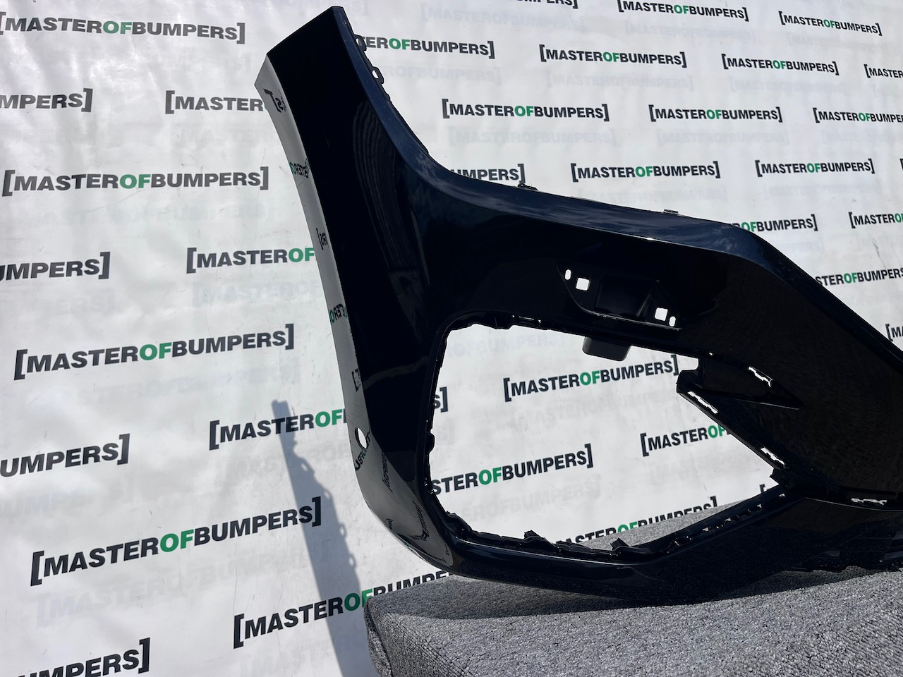 VW Touareg R Line Tdi V6 Mk3 2019-2023 Front Bumper 6 Pdc +jets Genuine [v334]