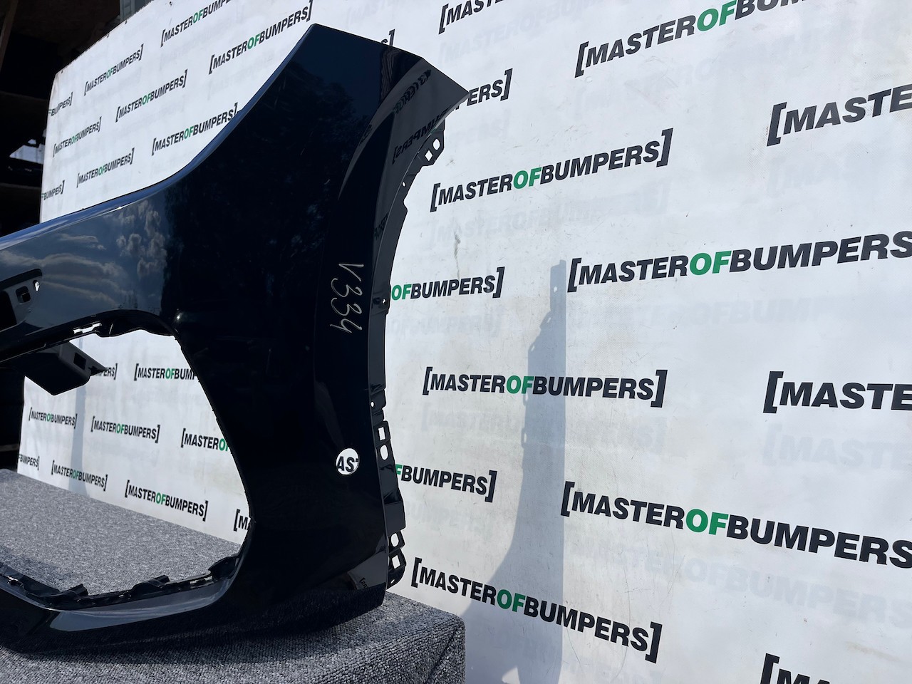 VW Touareg R Line Tdi V6 Mk3 2019-2023 Front Bumper 6 Pdc +jets Genuine [v334]