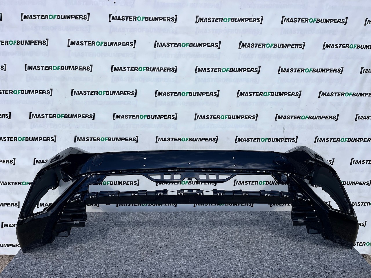 VW Touareg R Line Tdi V6 Mk3 2019-2023 Front Bumper 6 Pdc +jets Genuine [v334]