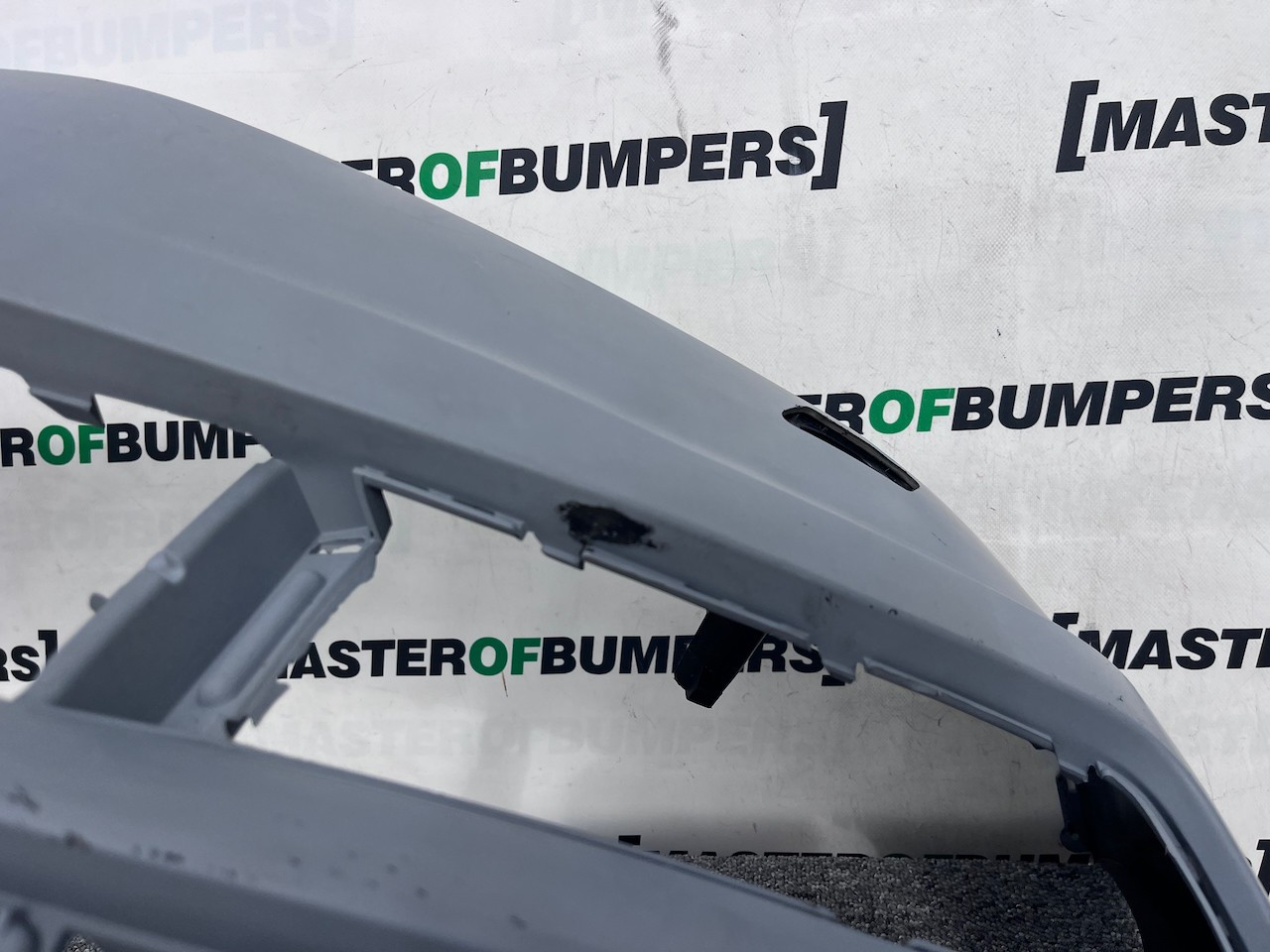 VW Touran Mk2 Mpv 2015-2022 Front Bumper In Primer No Pdc +jets Genuine [v155]