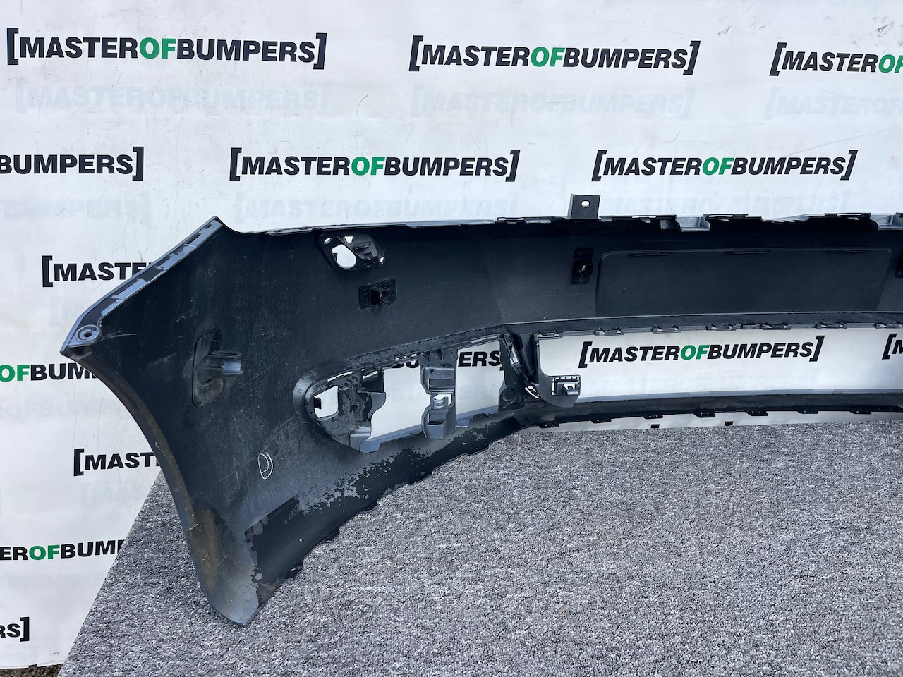 VW Golf Plus Se Mpv 2009-2013 Front Bumper 6 Pdc + Jet Genuine [v381]