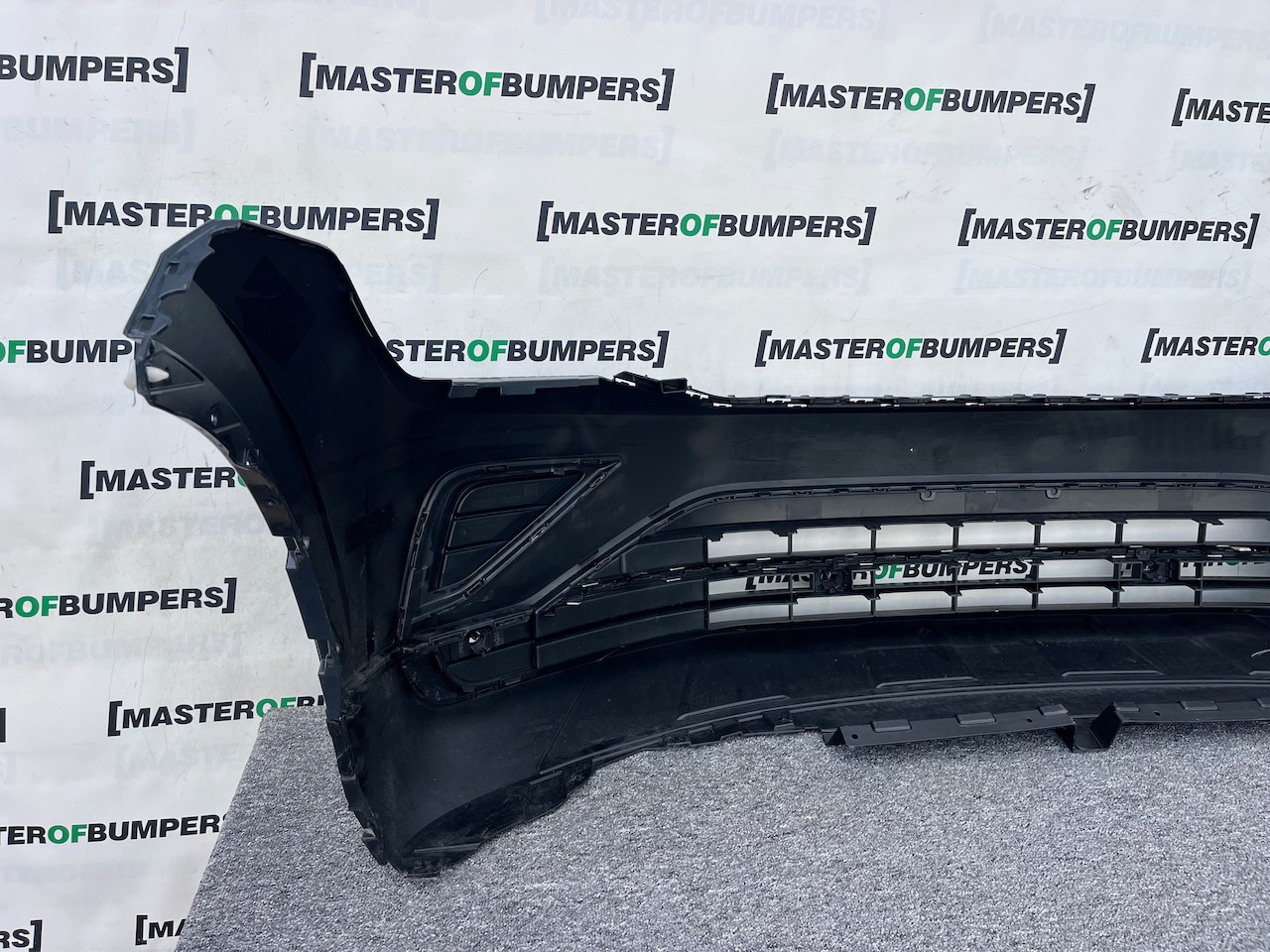 VW Tiguan Elegance Life Mk2 Lift 2021-2023 Front Bumper 4 Pdc Genuine [v369]