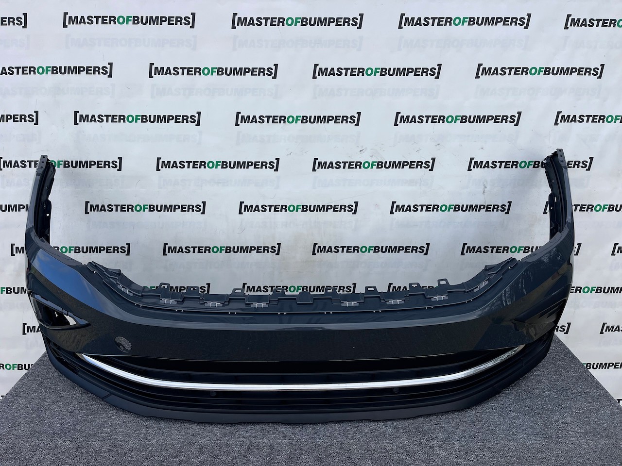 VW Tiguan Elegance Life Mk2 Lift 2021-2023 Front Bumper 4 Pdc Genuine [v369]