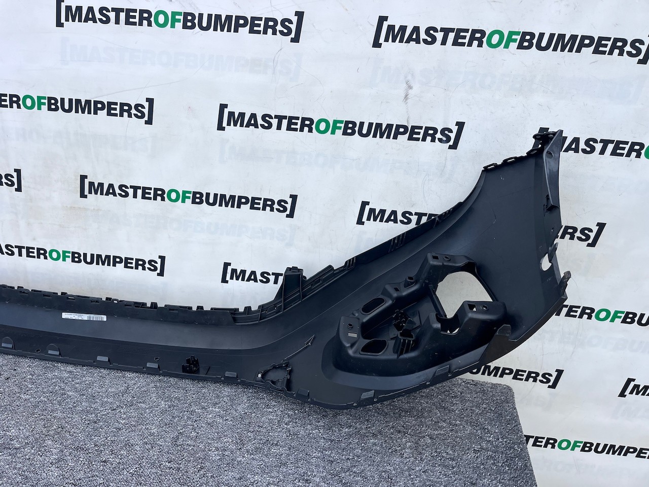 VW T-roc Troc Tfsi Evo Life Style 2022-2025 Front Bumper 4 Pdc Genuine [v386]