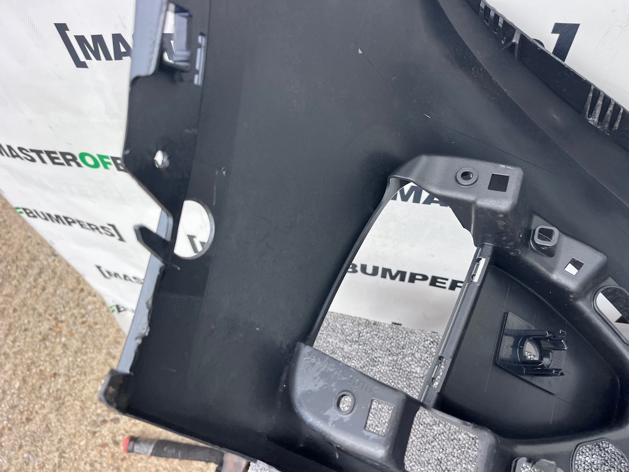 VW T-roc Troc Tfsi Evo Life Style 2022-2025 Front Bumper 4 Pdc Genuine [v386]