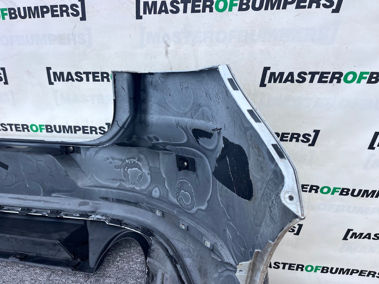 VW Golf Gti Gtd Mk7.5 Lift Hatchback 2017-2019 Rear Bumper 4 Pdc Genuine [v393]