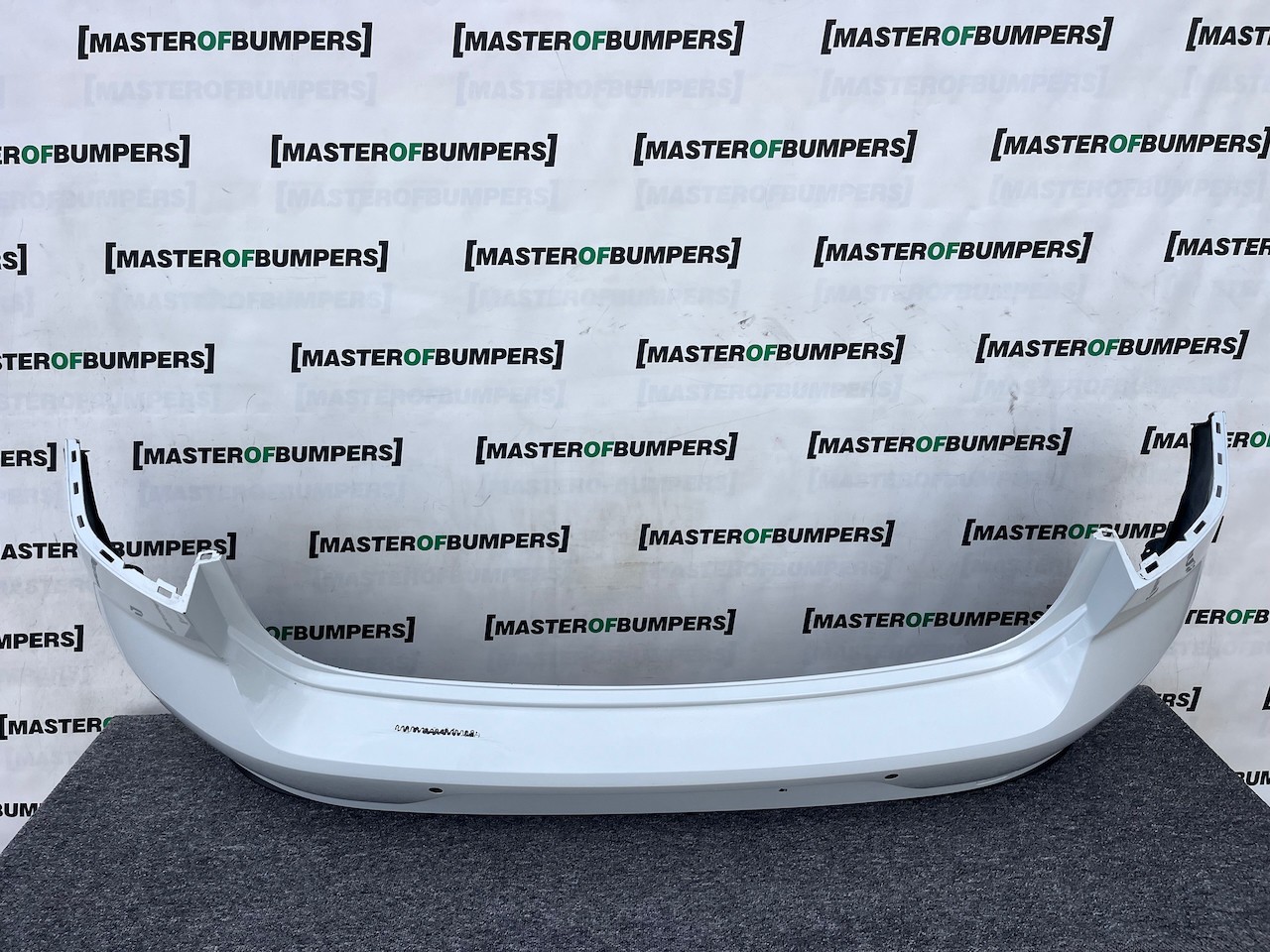 VW Golf Gti Gtd Mk7.5 Lift Hatchback 2017-2019 Rear Bumper 4 Pdc Genuine [v393]