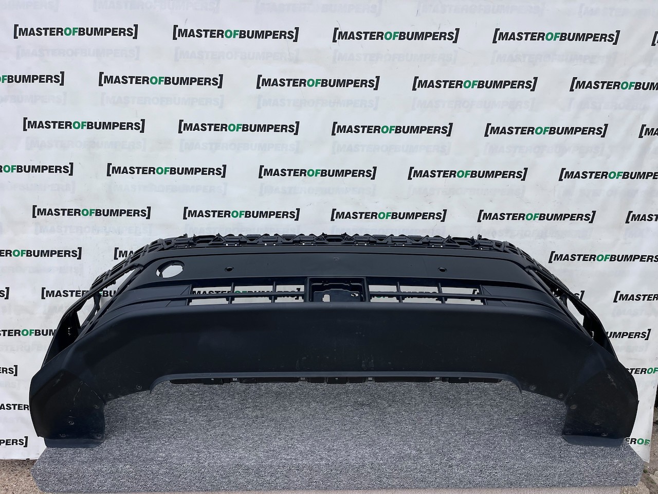 VW Crafter Man Tge Lift 2023-on Front Bumper 4 Pdc Textured Genuine [v394]