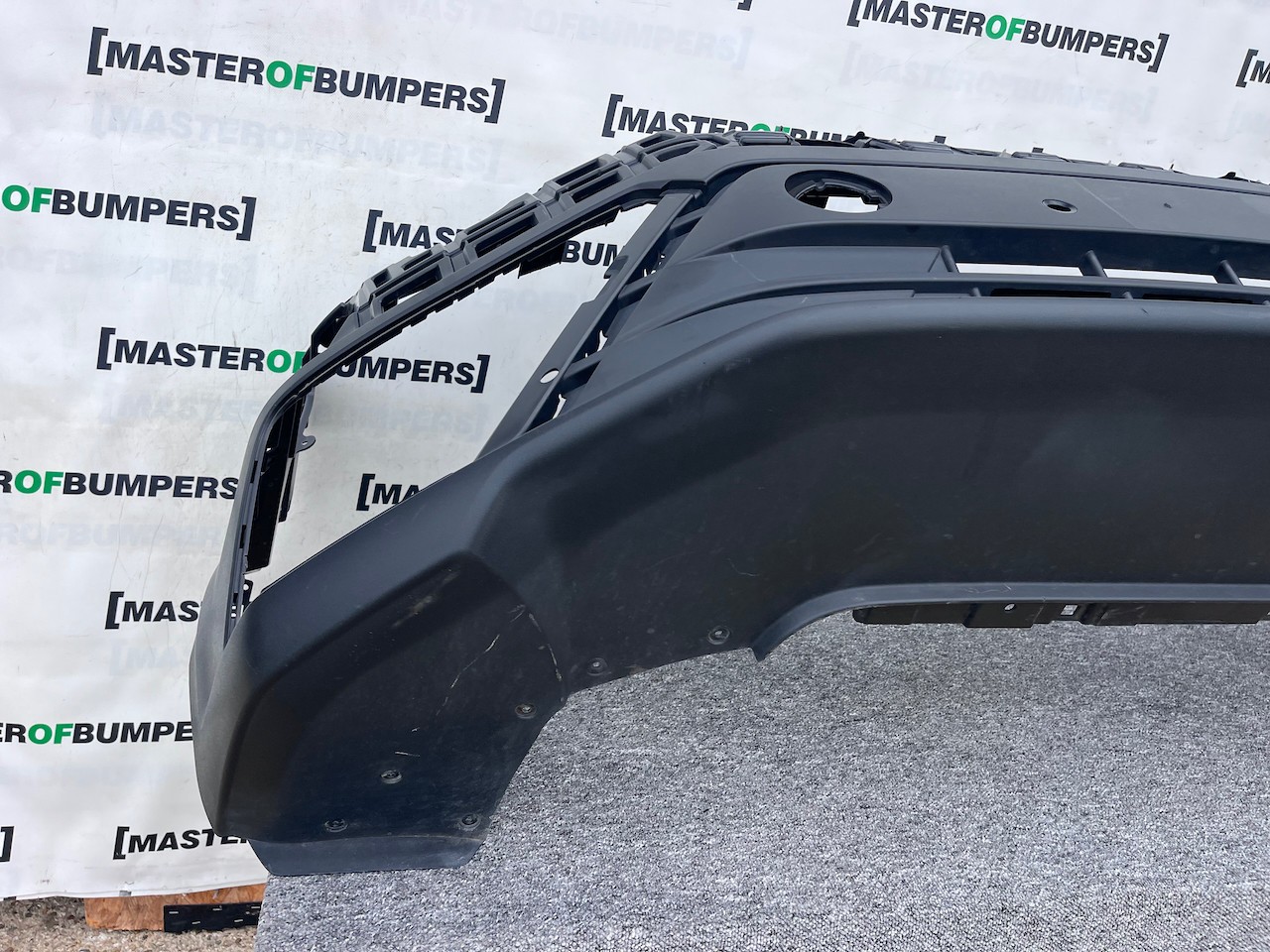 VW Crafter Man Tge Lift 2023-on Front Bumper 4 Pdc Textured Genuine [v394]