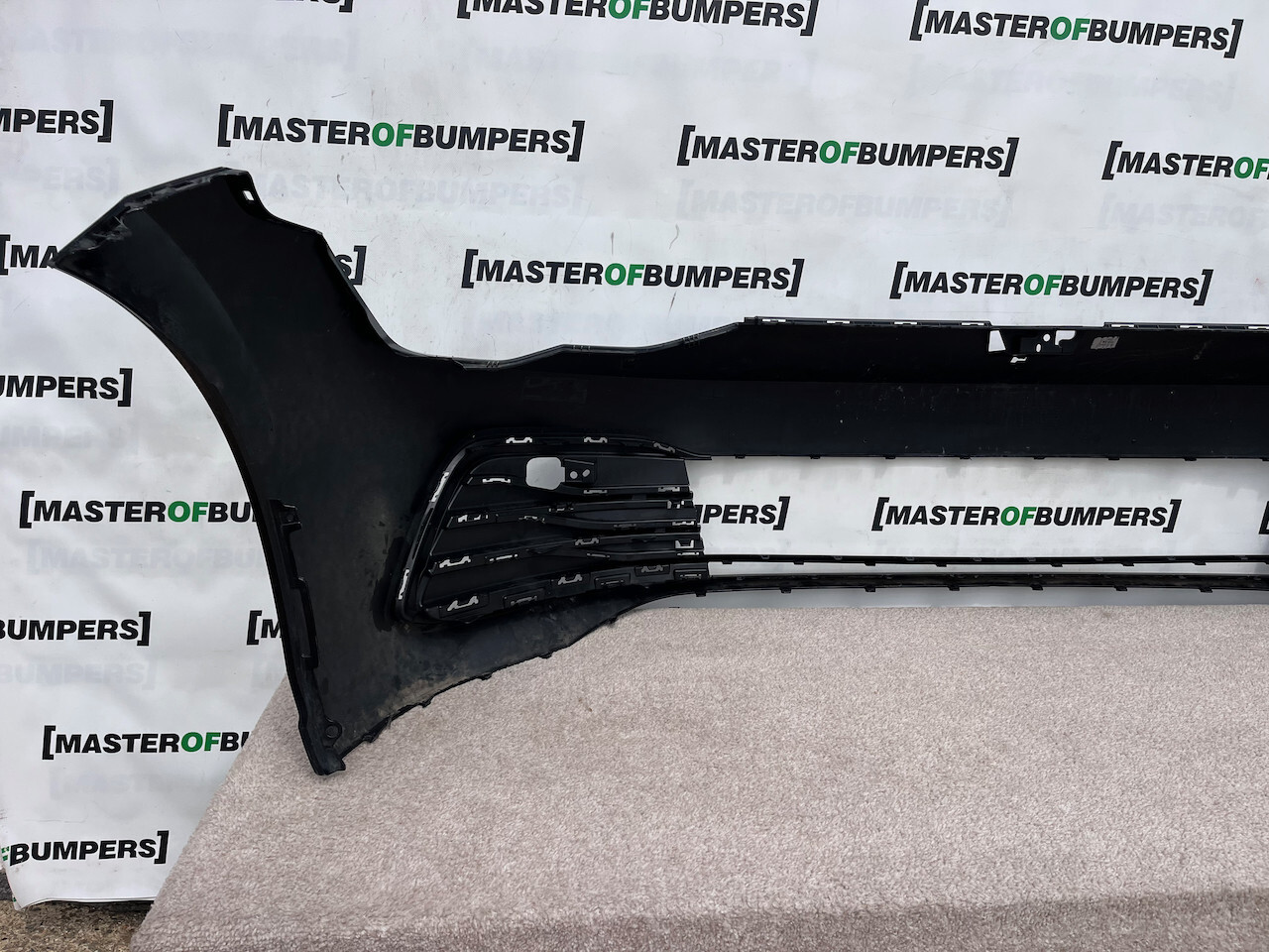 VW Golf Life Se Mk8 Hatchback 2020-2024 Front Bumper Black Genuine [v64]