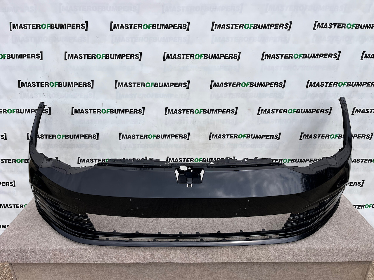 VW Golf Life Se Mk8 Hatchback 2020-2024 Front Bumper Black Genuine [v64]