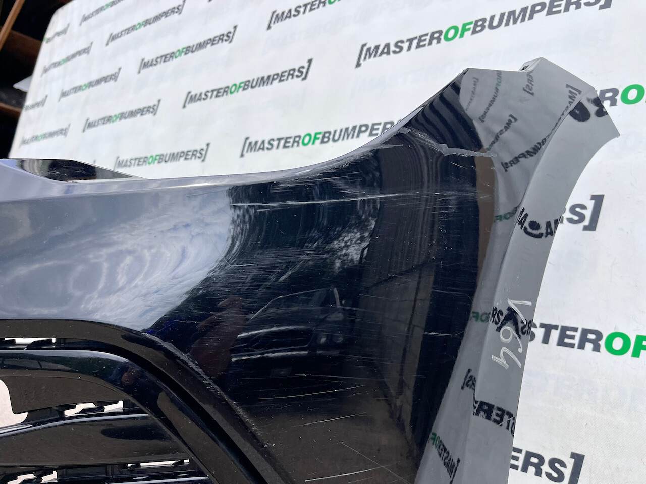 VW Golf Life Se Mk8 Hatchback 2020-2024 Front Bumper Black Genuine [v64]