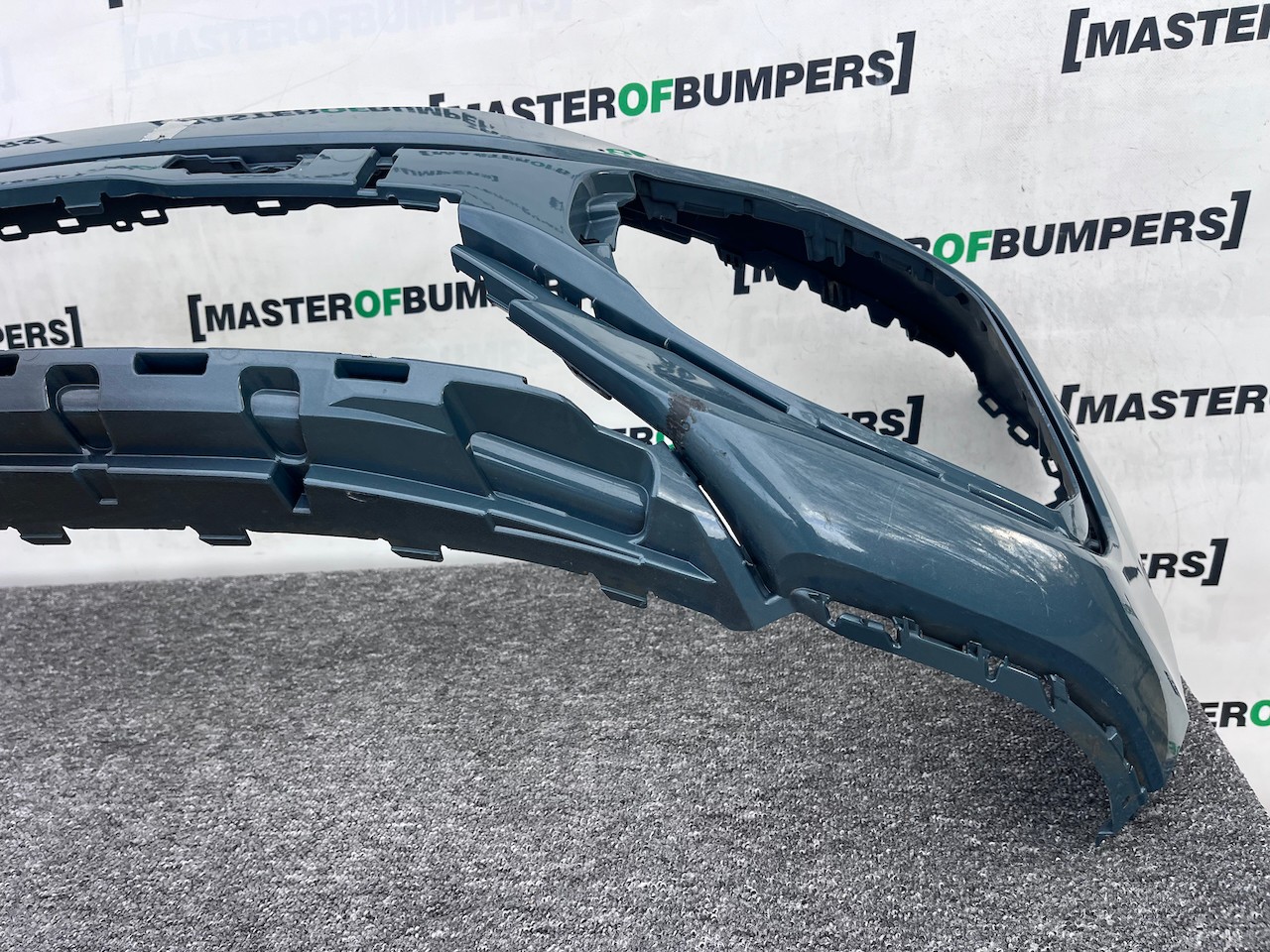 VW T-roc Troc R-line Lift 2022-2024 Front Bumper 6 Pdc Genuine [v446]