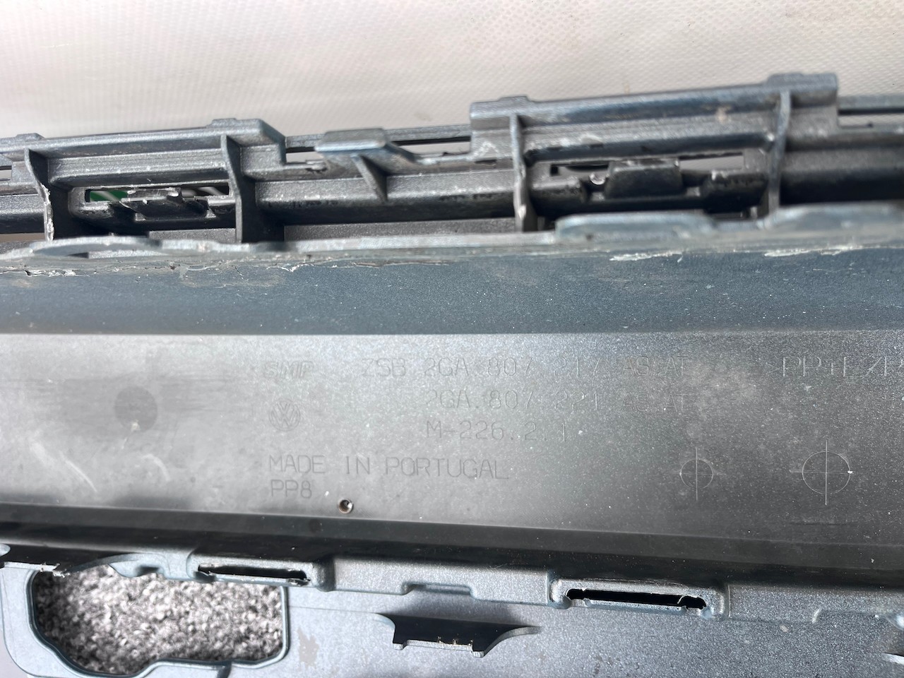 VW T-roc Troc R-line Lift 2022-2024 Front Bumper 6 Pdc Genuine [v446]