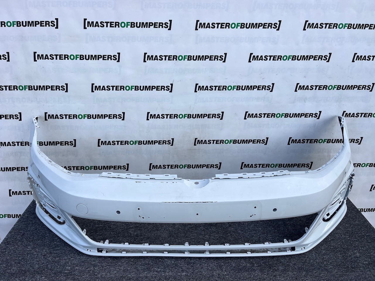 VW Golf Gte Hybrid Mk7.5 Hatchb 2017-2019 Front Bumper 4 Pdc Jets Genuine [v437]
