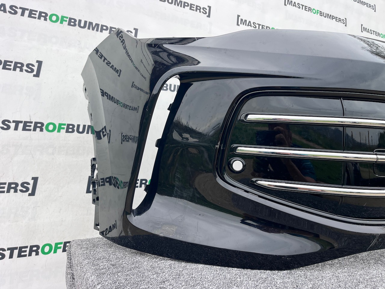 VW Tiguan Style Life Match Mk3 Estate 2024-on Front Bumper 4 Pdc Genuine [v423]
