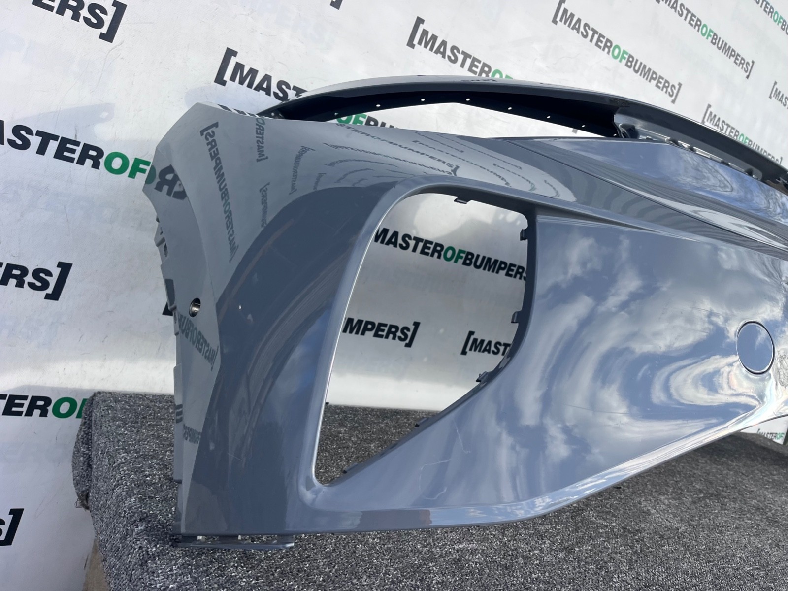 VW Id4 Id.4 Life Max 2021-on Front Bumper 6 Pdc Genuine [v247]