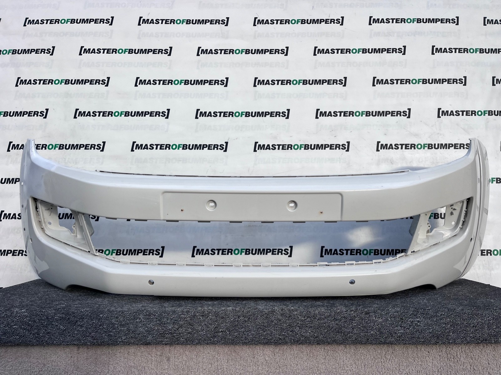 VW Amarok Mk1 Pre-facelift 2010-2015 Front Bumper 4 Pdc Genuine [v459]