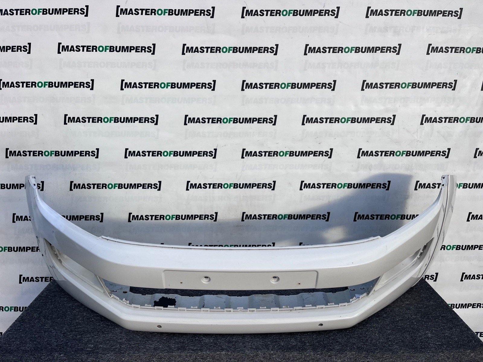 VW Amarok Mk1 Pre-facelift 2010-2015 Front Bumper 4 Pdc Genuine [v459]