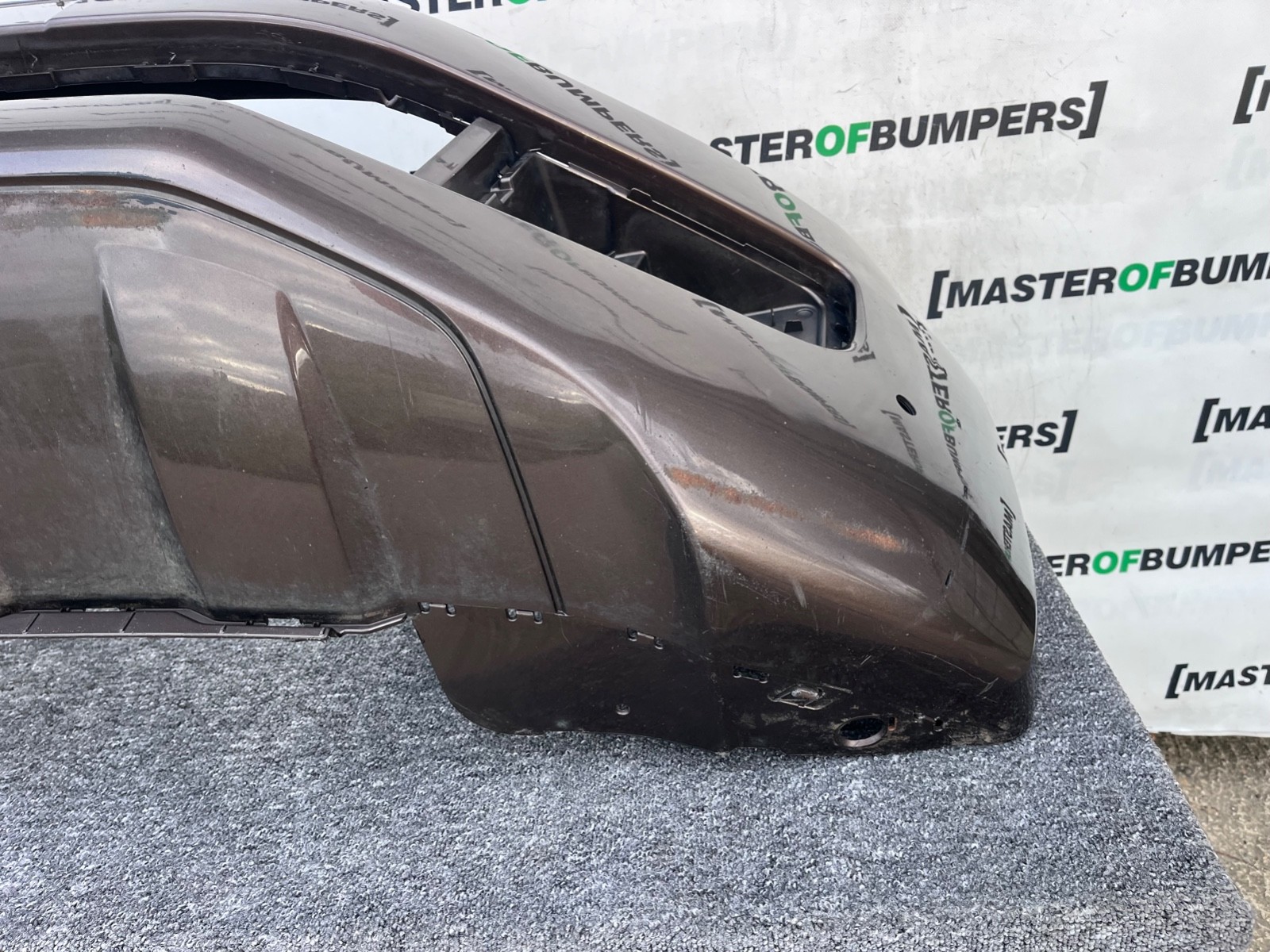 VW Amarok Mk1 Pre-facelift 2010-2015 Front Bumper 4 Pdc Genuine [v463]