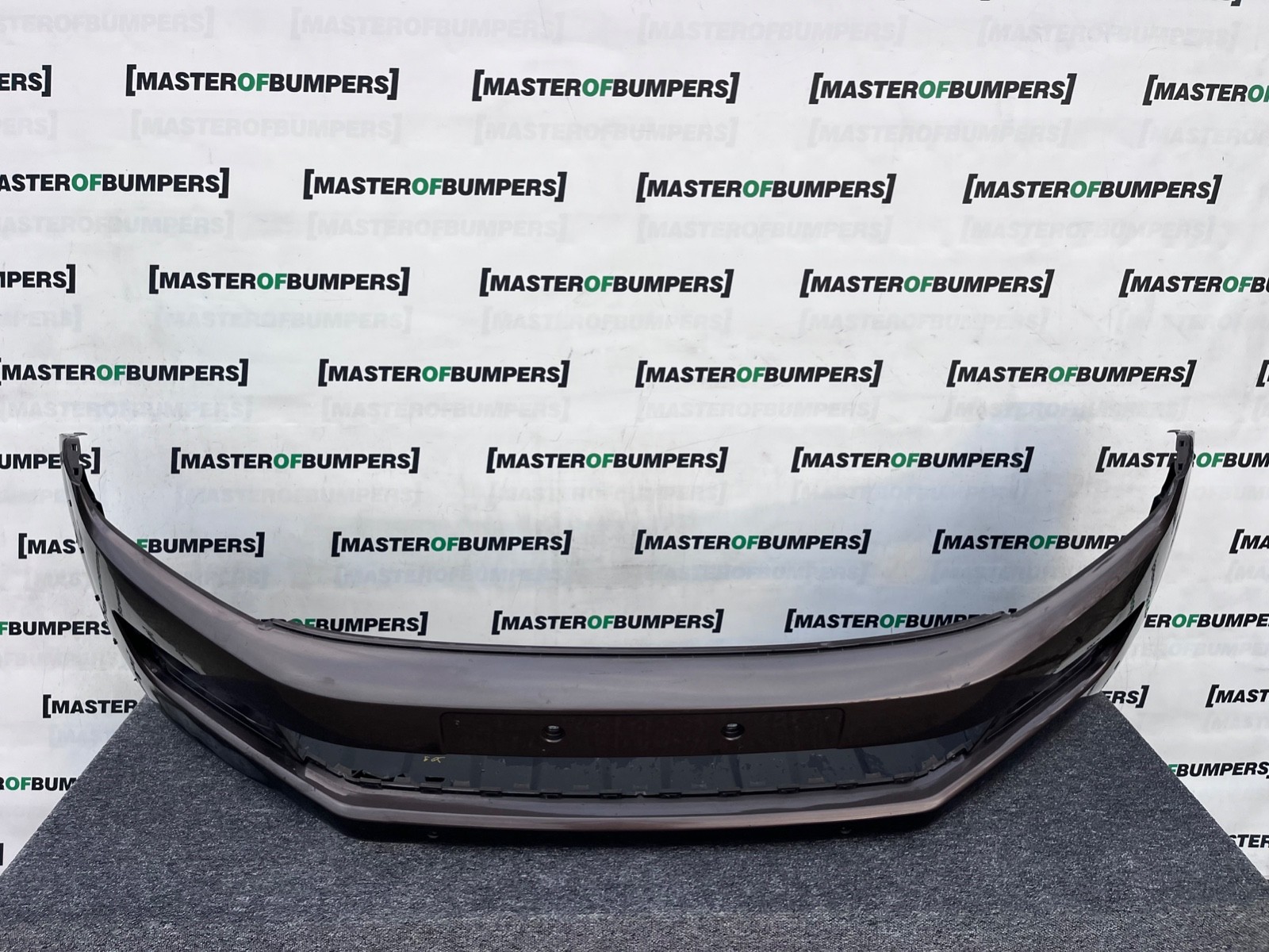 VW Amarok Mk1 Pre-facelift 2010-2015 Front Bumper 4 Pdc Genuine [v463]