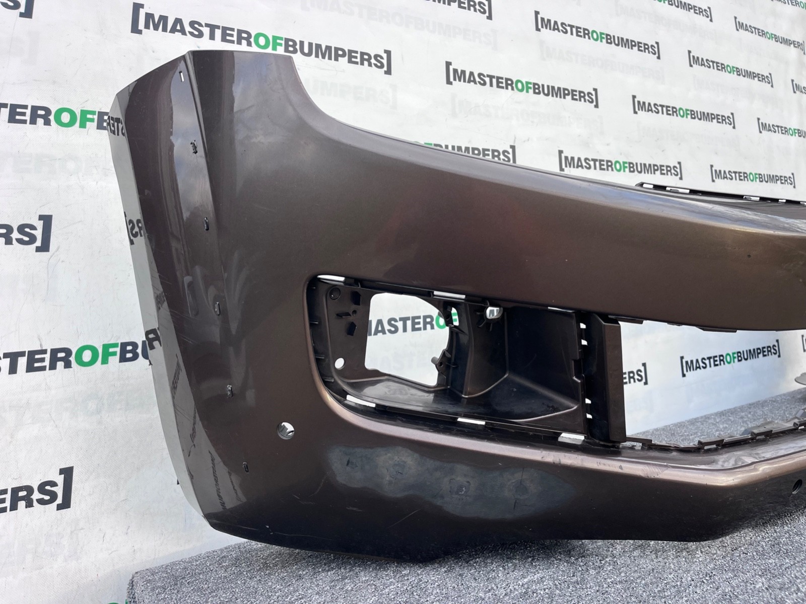 VW Amarok Mk1 Pre-facelift 2010-2015 Front Bumper 4 Pdc Genuine [v463]