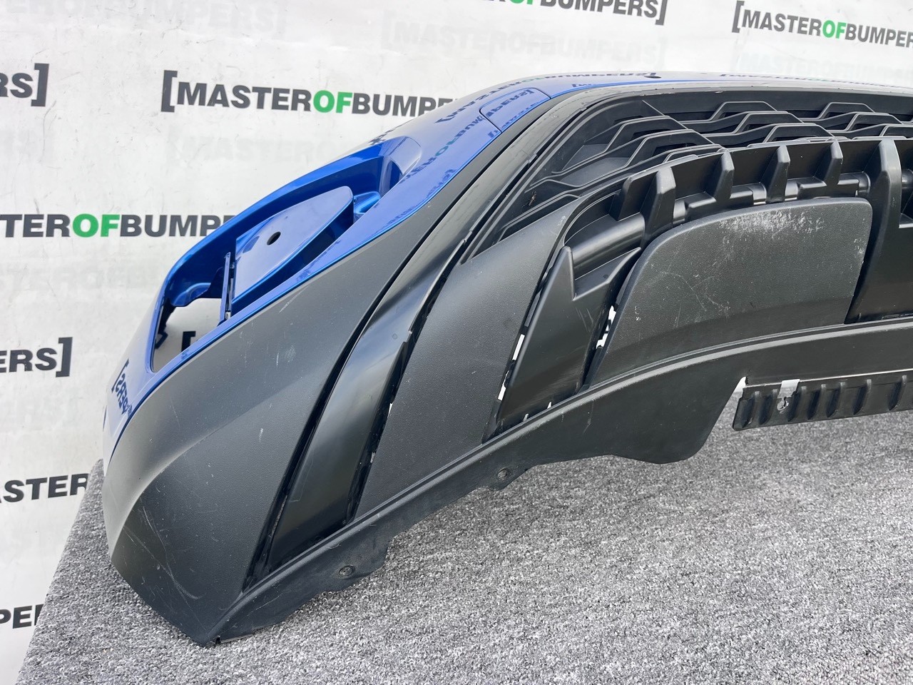 VW T-roc Troc Tfsi Evo Life Style 2022-2025 Front Bumper 6 Pdc Genuine [v470]