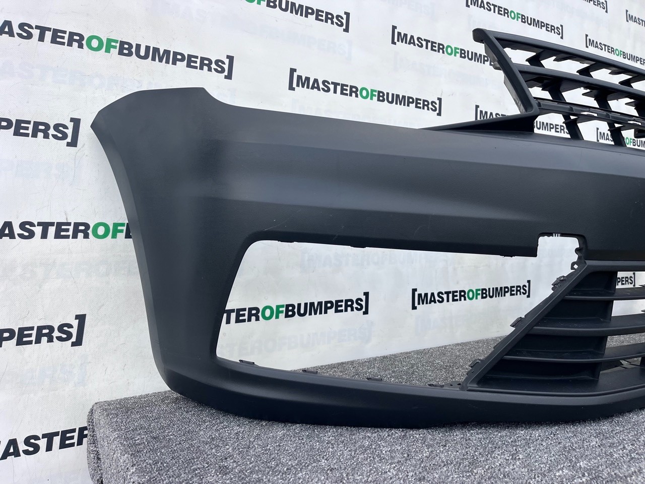 VW Caddy Mk3 2nd Facelift 2015-2020 Front Bumper Genuine [v742]