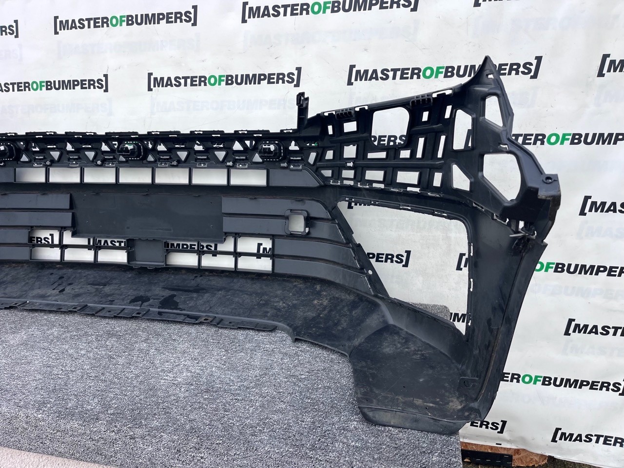 VW Crafter Mk2 2017-2022 Front Bumper 7c0807221 Genuine [v471]