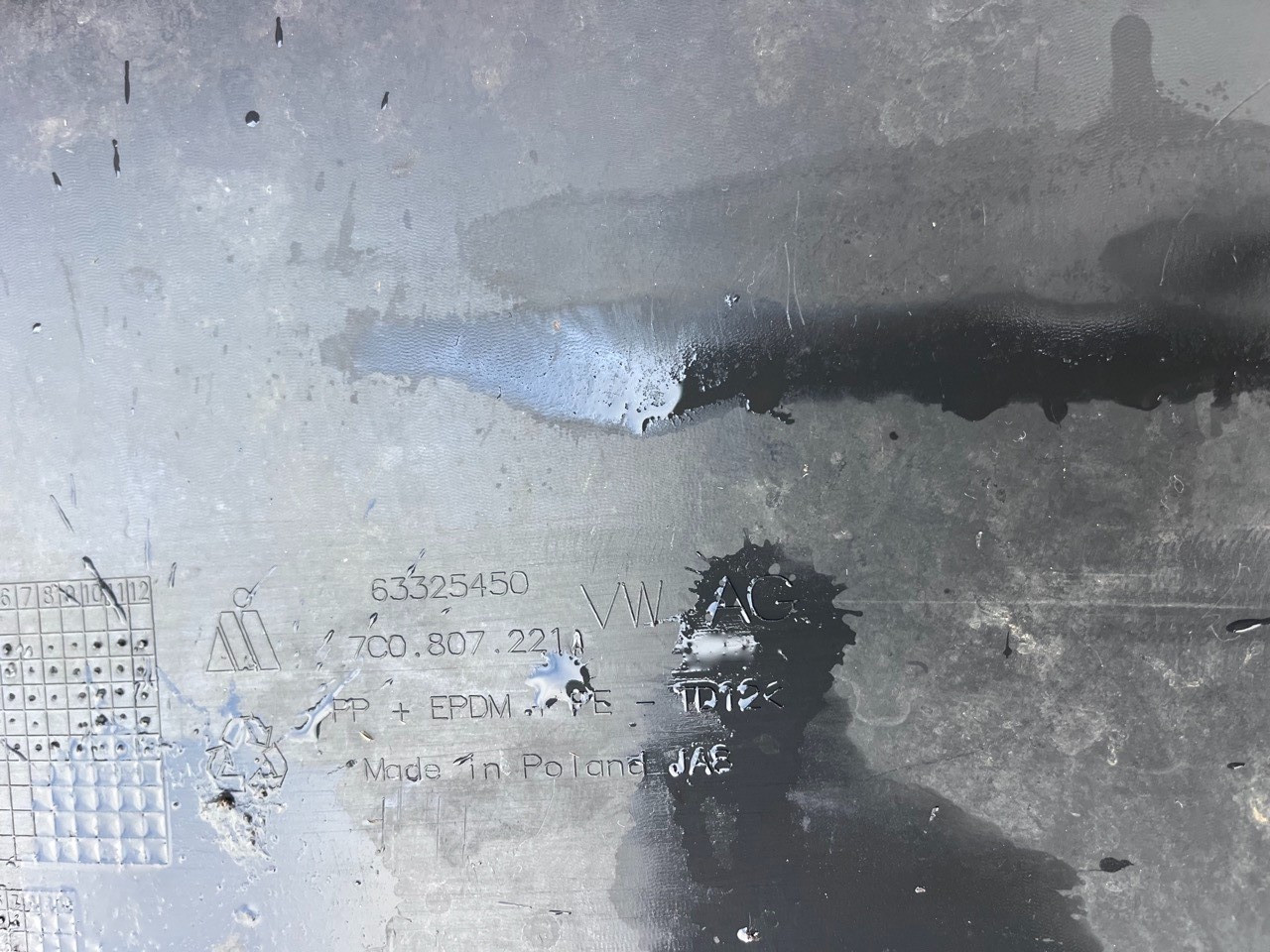 VW Crafter Mk2 2017-2022 Front Bumper 7c0807221 Genuine [v471]