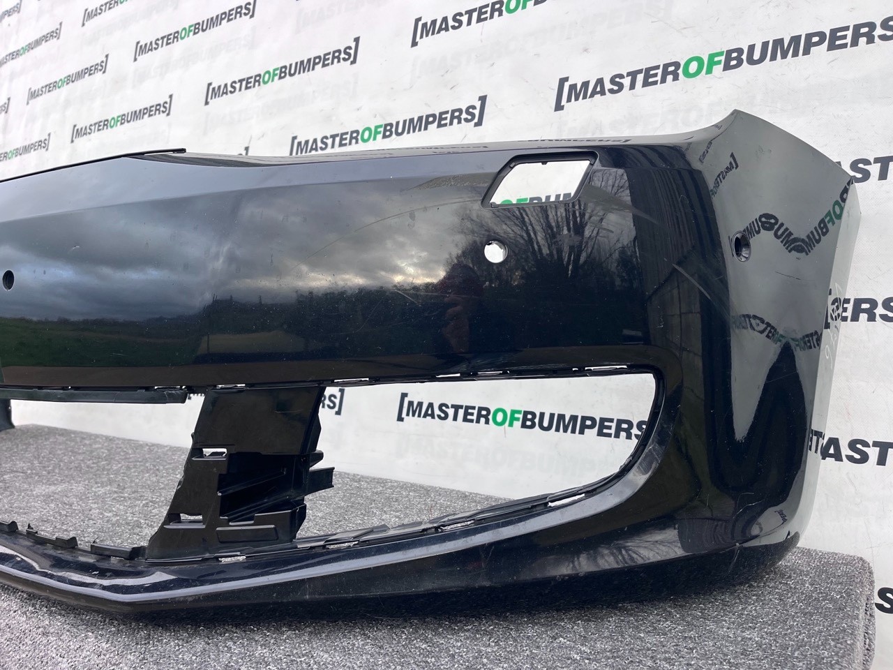 VW Sharan Sel Highline Mk2 Mpv 2011-2021 Front Bumper 6 Pdc +jets Genuine [v476]